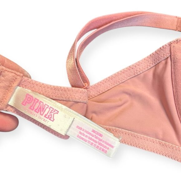 PINK VICTORIA’S SECRET Women’s Peach Pink Wear Everywhere T-Shirt Lightly Lined - Picture 4 of 6